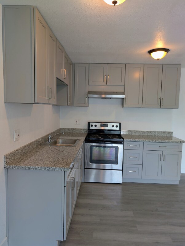 Foto principal - 1025 N Madison St