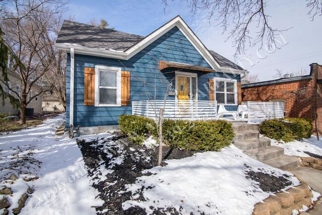 Foto del edificio - Beautiful Ranch Home in Brookside-Availabl...