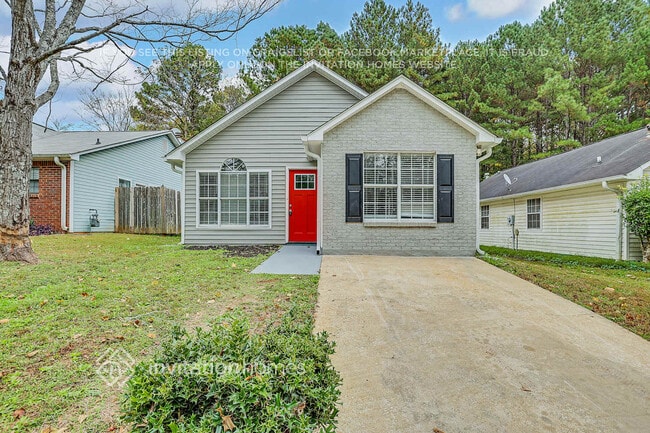 Building Photo - 686 Thomasville Blvd SE