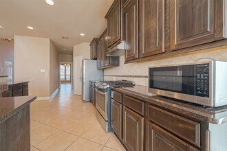 Building Photo - 22335 Slate Oaks Ln