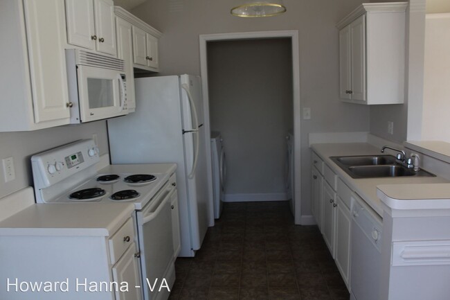 Building Photo - 2 br, 2 bath House - 710 Waters Edge Lane