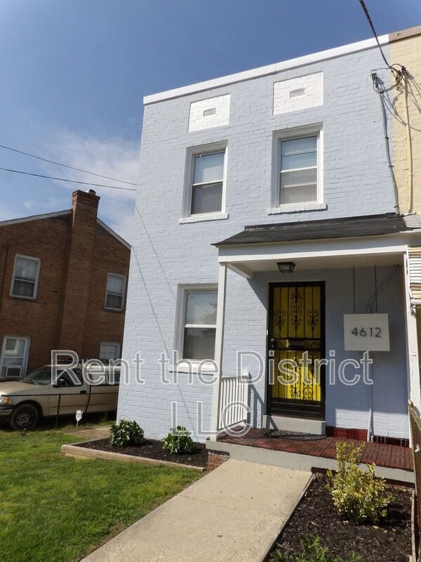 Building Photo - 4612 Bass Pl SE