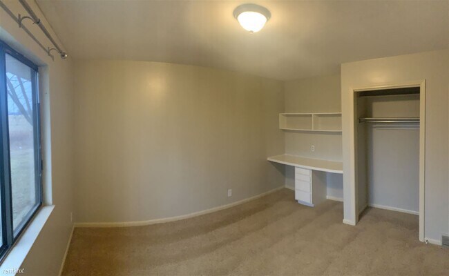 Foto del edificio - 5 br, 1 bath Duplex - 5227 Rich St