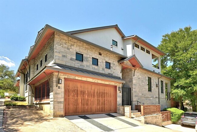 Foto del edificio - 901 Bouldin Ave