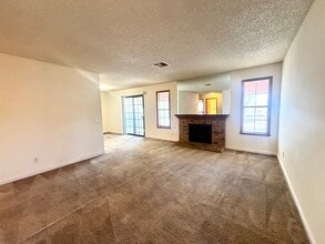 Building Photo - 6617 W Tropicana Ave