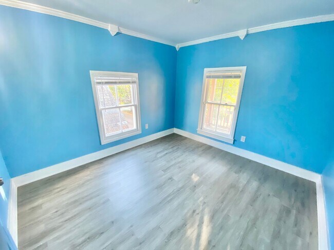 Foto del edificio - 2 Bedroom Apartment in Burlington VT Available NOW!