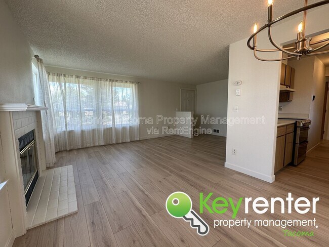 Foto del edificio - 3422 N Bristol St