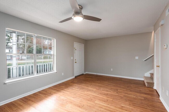 Building Photo - 1467 Nantahala Blvd