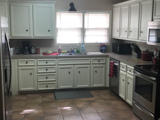 Foto del edificio - 2706 28th St