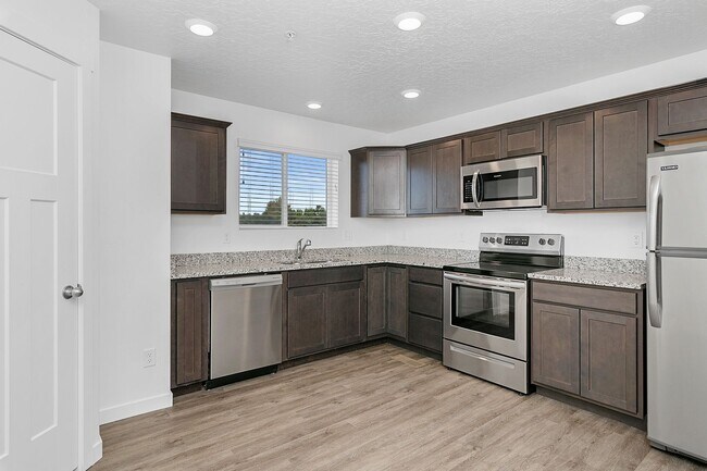 Building Photo - Up to $500 off! Beautiful 3-Story Payton a...