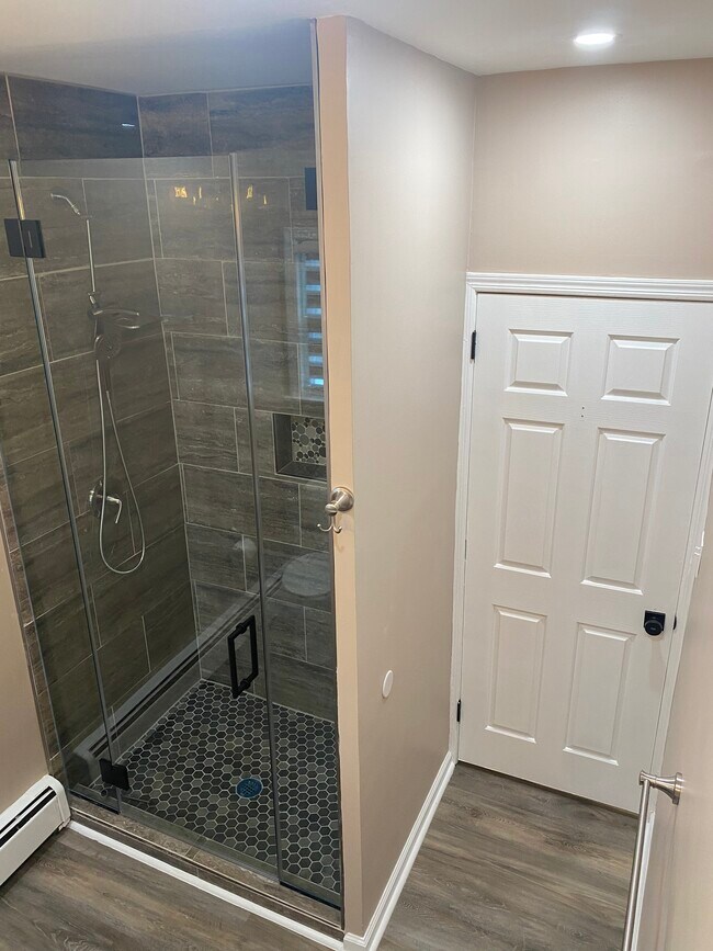 Baño - 410 Franklin Ave