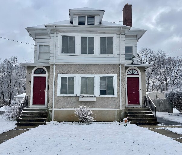 Foto del edificio - 62 Quaker Ln S