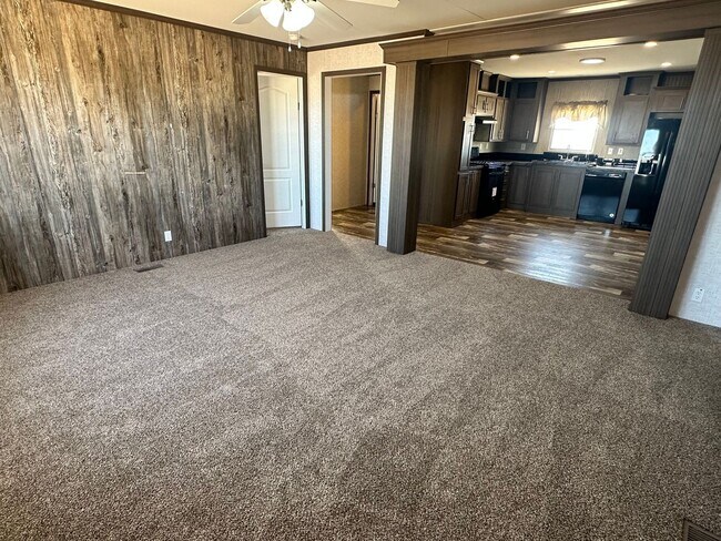 Building Photo - NE Rio Rancho | 3 Bed / 2 Bath | 2 Car Gar...