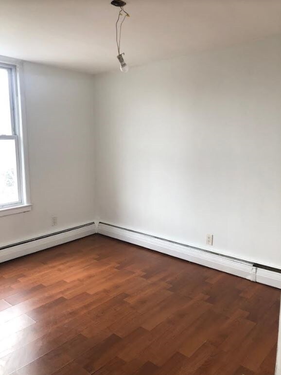 Building Photo - 321 Sip Ave