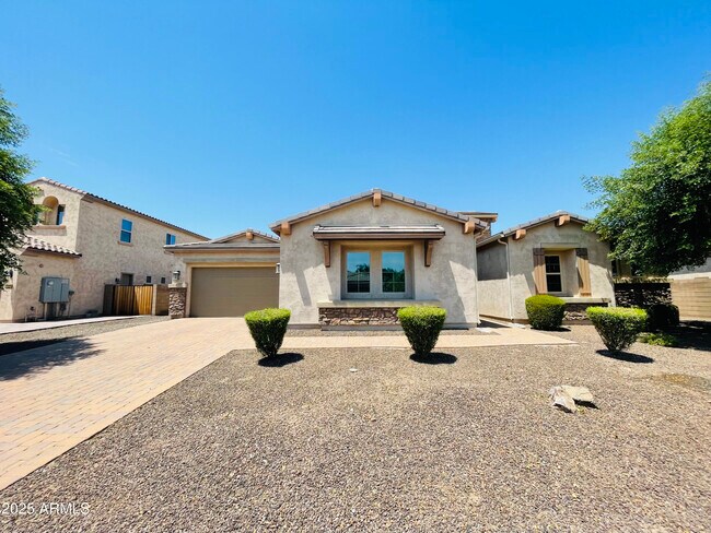 Foto del edificio - 3104 E Wildhorse Ct