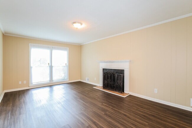 Foto del edificio - 3358 Creekway Dr