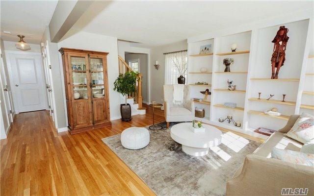 Foto del edificio - 77 Firwood Rd
