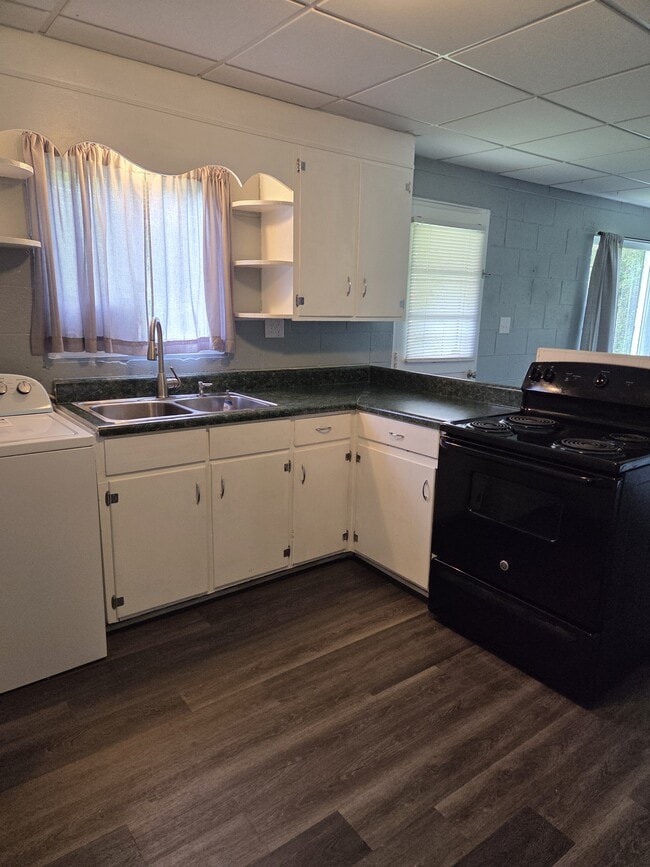 Foto del edificio - 8412 Shilling St