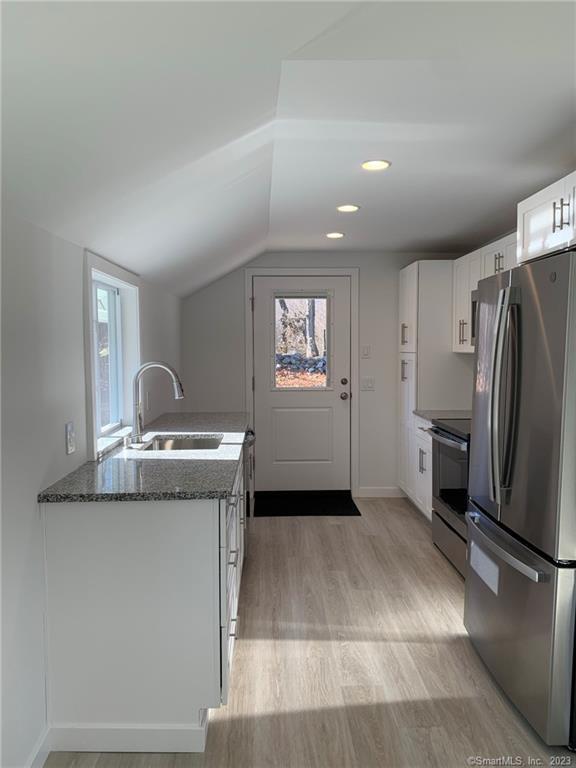 Building Photo - 18 Eden Hill Rd