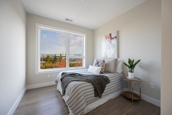 Foto del edificio - 313 Chelsea St