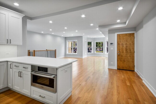 Foto del edificio - 4626 N Ashland Ave