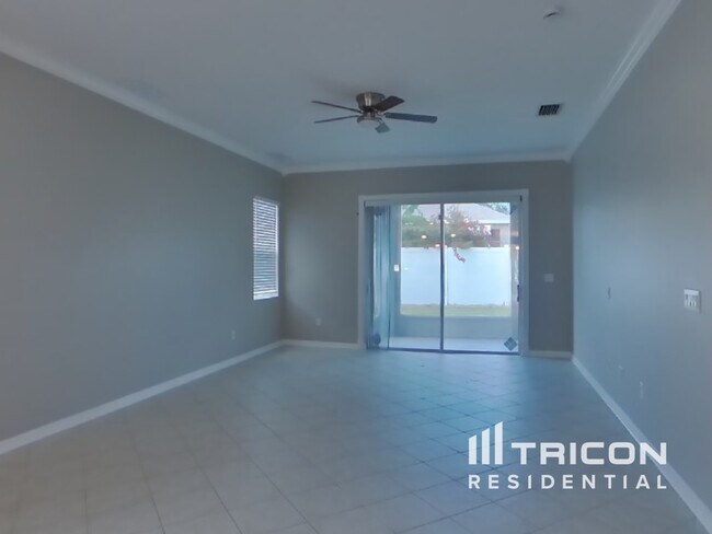 Foto del edificio - 5423 Braddock Dr