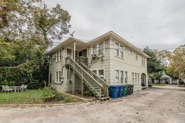 Foto del edificio - 112 E Norwood Ct