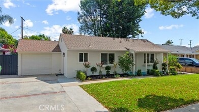 Building Photo - 7420 Caldus Ave