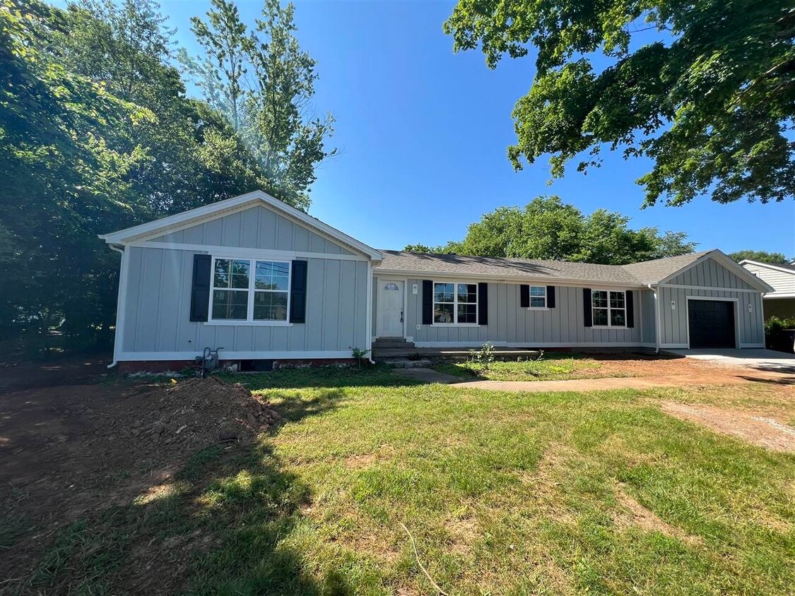 768 Covington St, Bowling Green, KY 42103 House Rental in Bowling Green, KY