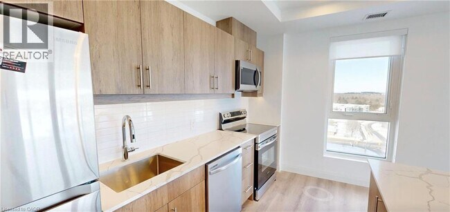 Photo du bâtiment - 1333 Weber St E