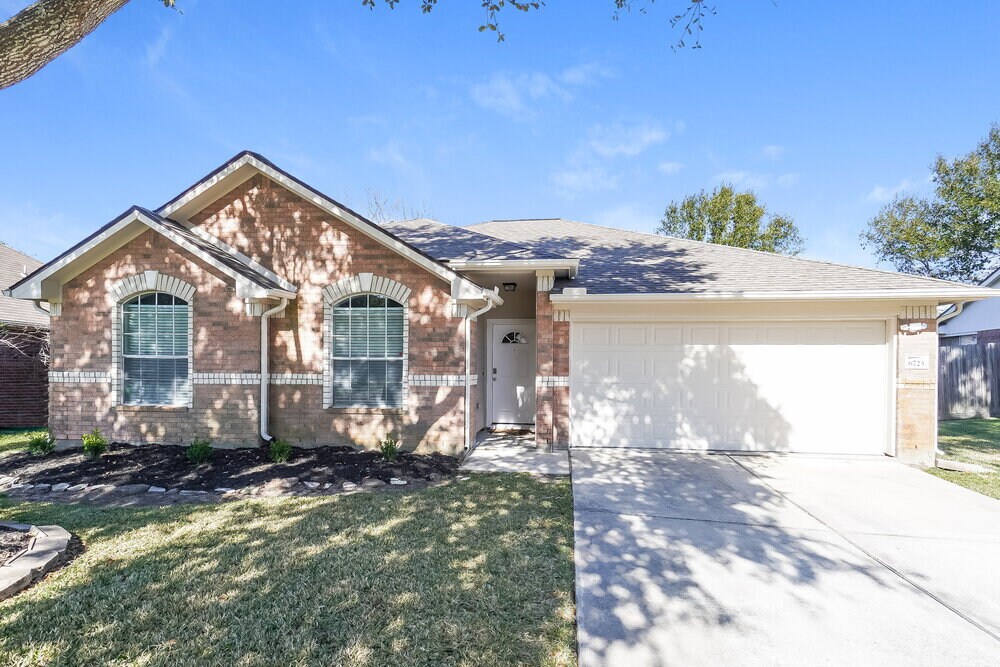 Foto principal - 6723 River Rd