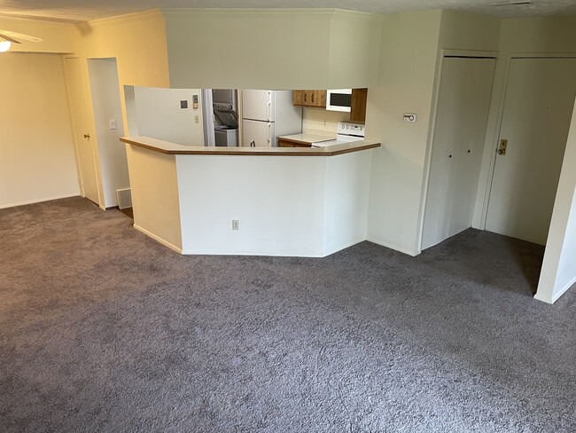 Building Photo - 1150 Tollis Pky