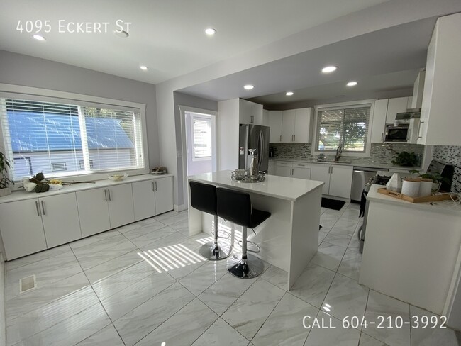 Building Photo - Family Home in Sardis