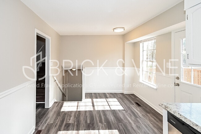 Building Photo - 3109 Fieldstone Circle