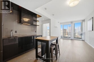 Building Photo - 70 Temperance St