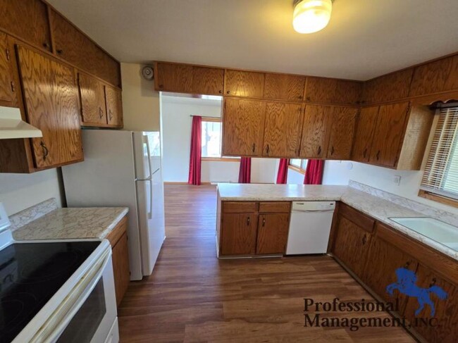 Foto del edificio - 3 bedroom in Laurel MT 59044