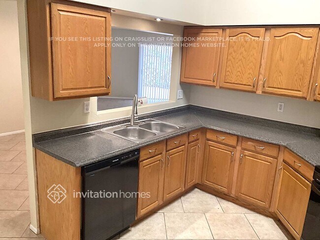 Foto del edificio - 3700 Montclair Dr