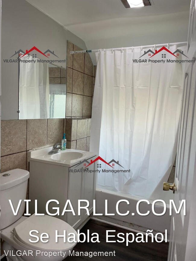 Foto del edificio - 3 br, 1 bath House - 505 School St.