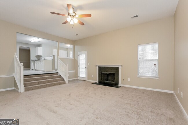 Foto del edificio - 3130 Lower Creek Dr