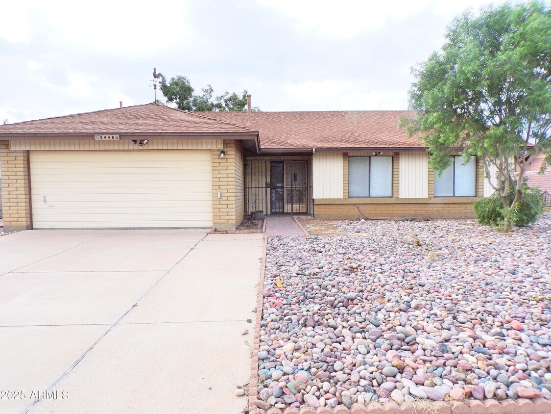 Foto principal - 3448 E Bluebird Dr