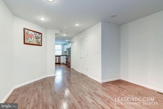 Building Photo - 2916 Olive St NW