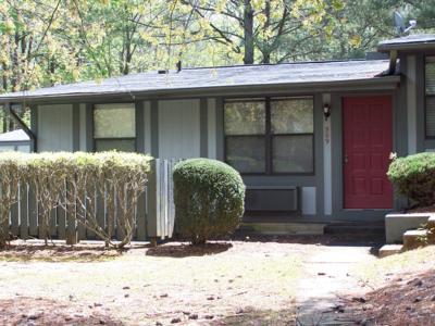 Building Photo - 907 Westpark Pl