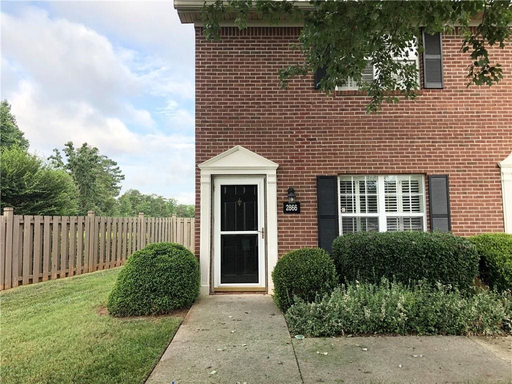 2866 Florence Dr, Gainesville, GA 30504 Townhome Rentals in