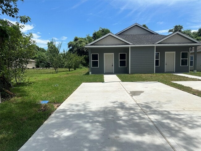 Building Photo - 104b Turner Dr