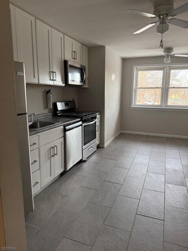 Foto del edificio - 357 Franklin St