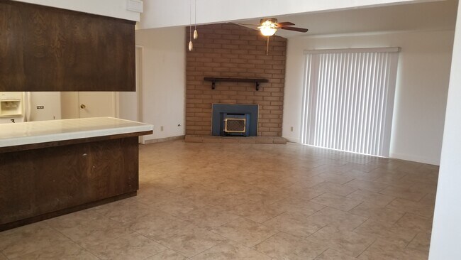 Family Room - 15101 Nelson Ave