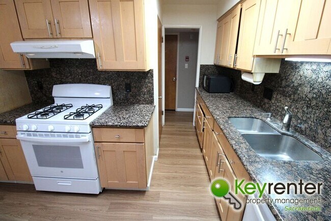 Foto del edificio - 3429 Braeburn St