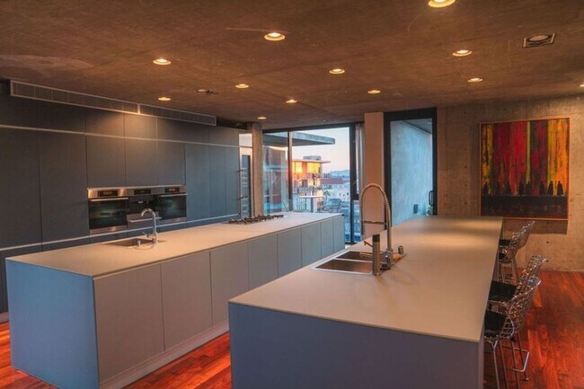 Building Photo - 2 Floor Penthouse Masterpiece with over 7,...