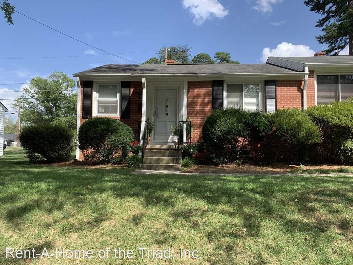 Primary Photo - 2 br, 1 bath House - 614 N Tremont Drive