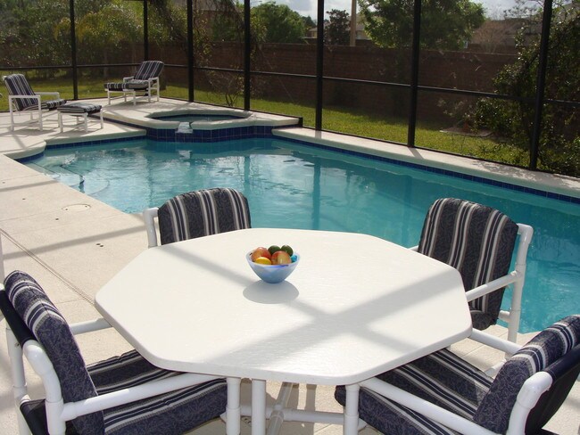 Foto del edificio - 5426 Crepe Myrtle Cir